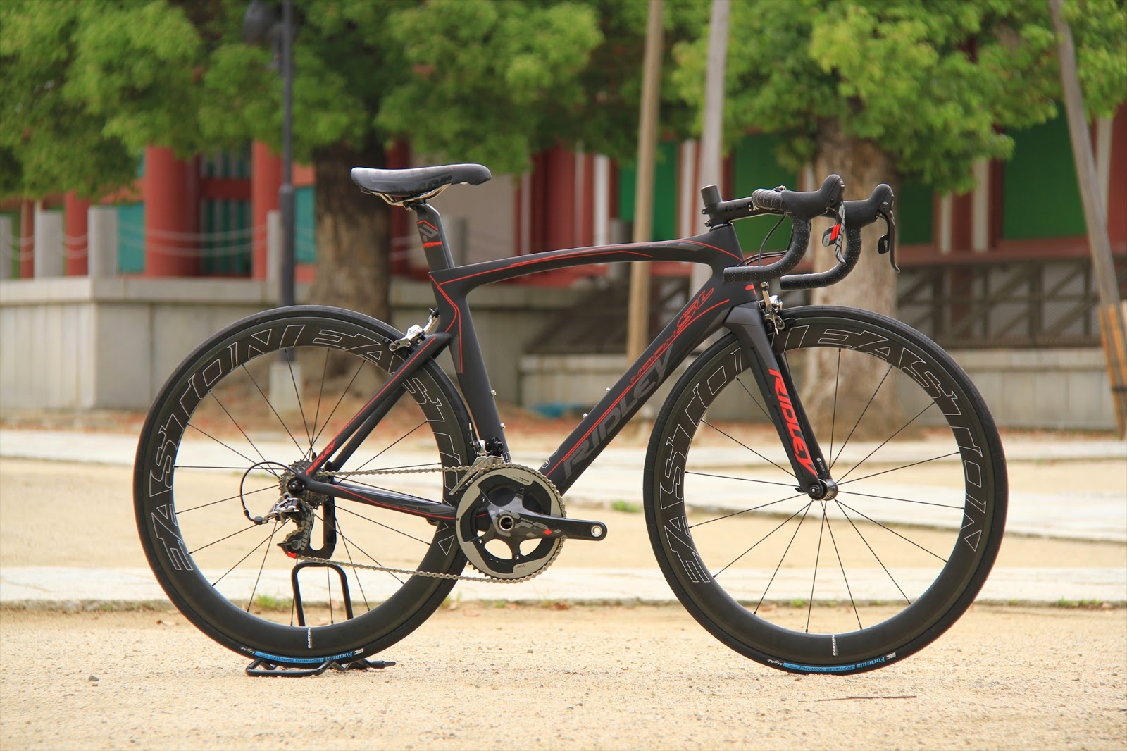 【美品】RIDLEY Noah soudal 2016 リドレー RIDLEY ノア NOAH LOTTO SOUDAL 2016モデル Sサイズ
